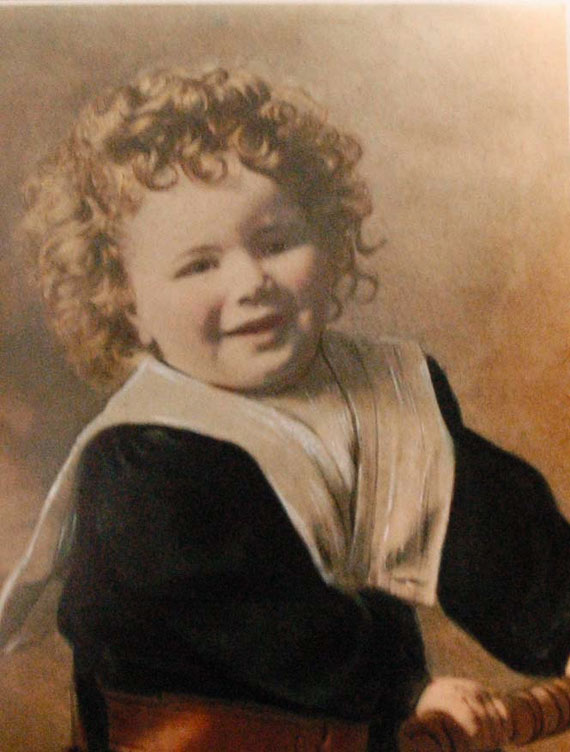 Photograph of Ernie Webber as a child, c.1908.