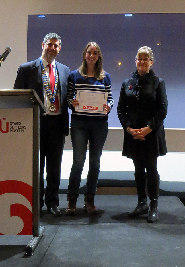 Camile Farah Rebecca Schipper Jessica Cecil award
