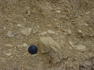 Kyeburn formation gravels. Large angular greywacke cobbles up to 20-30cm dominate. Minor slabby (up to 20cm) semischist are present.