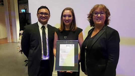 Eva Duncan, Suzanne Spencer scholarship