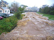 Leith river in flood in 2006 image