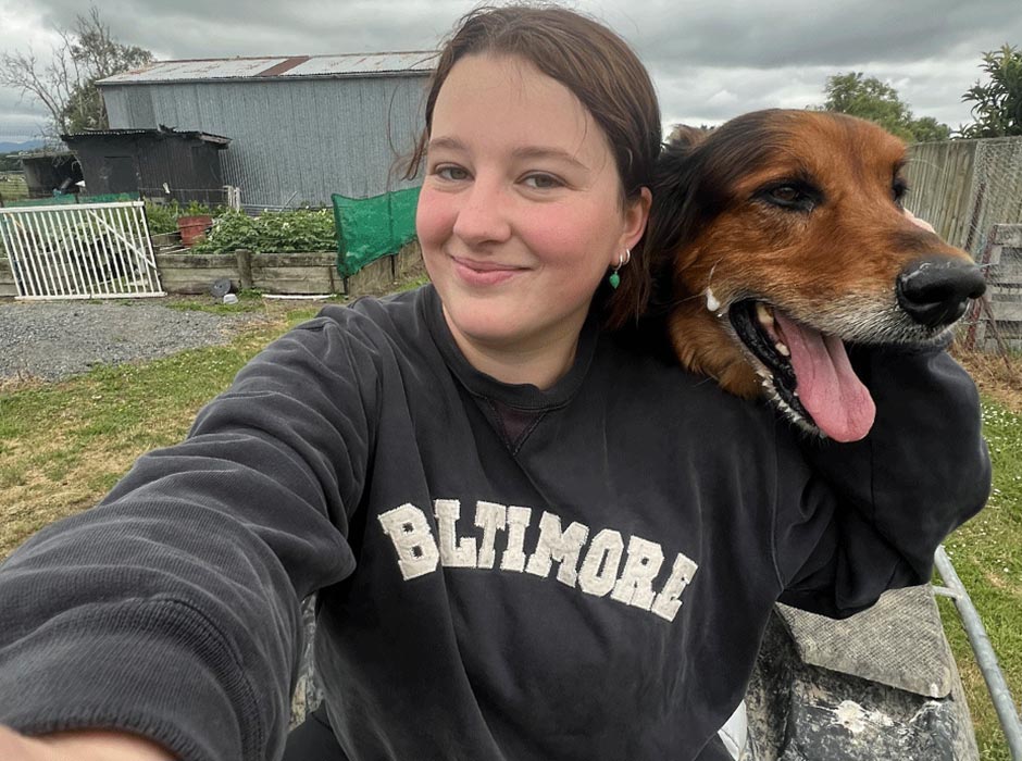 Phoebe Hunt (Ngāti Rangiwewehi) completed a double major in Agricultural Innovation and Botany for her Bachelor of Science degree. Her summer job she came with the bonus of Toe the dog.  