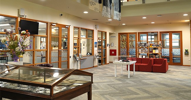 Hocken Collections reception and waiting area
