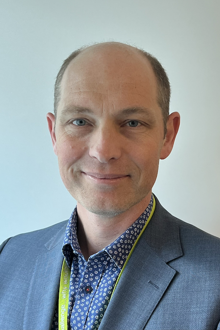 Jonathan Sharr, Orthopaedic Surgeon