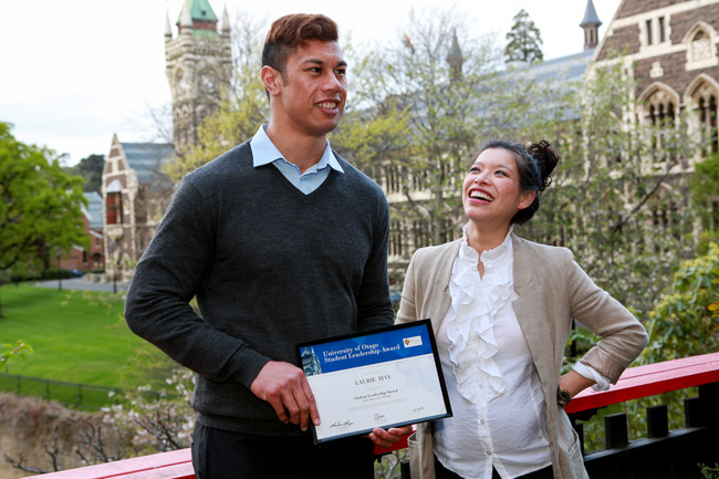 student-leadership-awards-laurie-and-sze-en-image