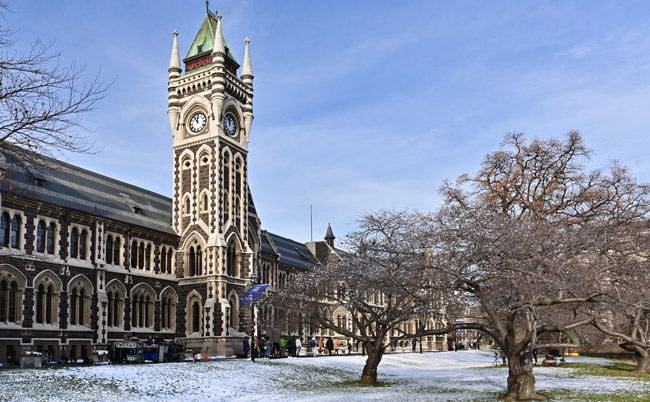 clocktower-with-fake-snow-image