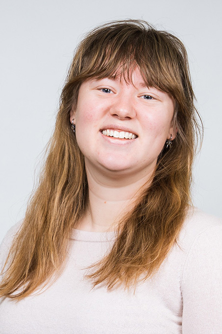Briar Mills headshot