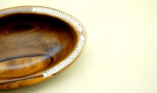 Edge of pacific island bowl