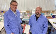 Professor John Reynolds and Tomas Ribeiro in a lab thumb