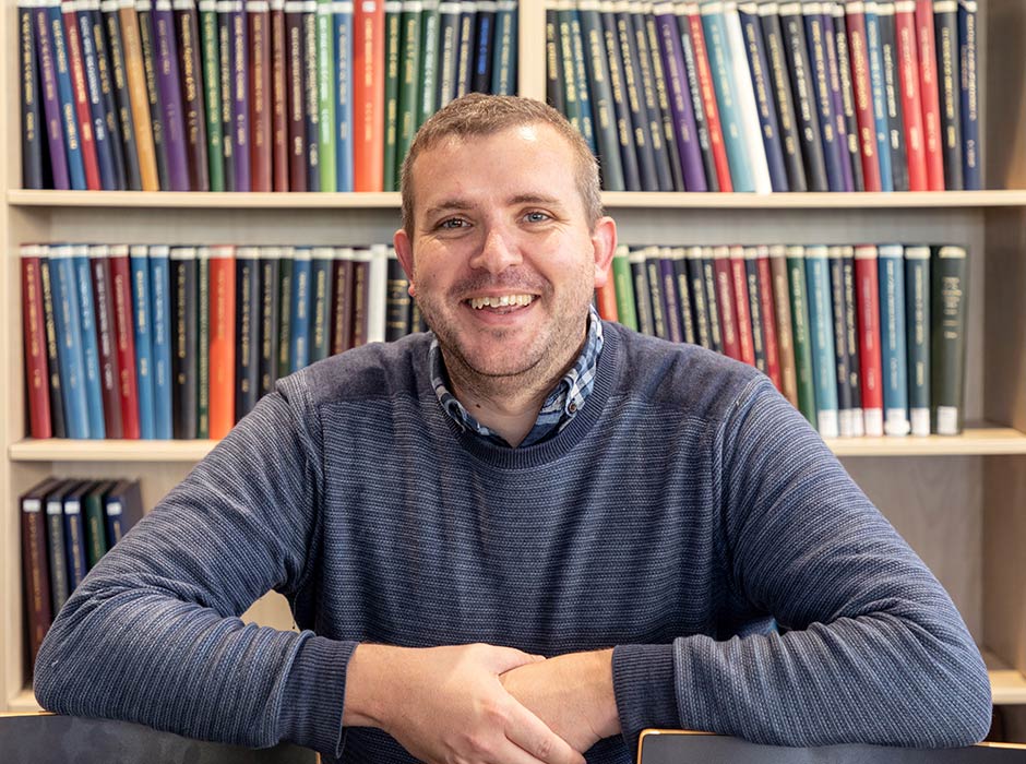 Faculty of Biomedical Sciences researcher Dr Nathan Kenny, who, is using the latest genomics tools to improve the resilience of green-lipped mussels to climate change. 