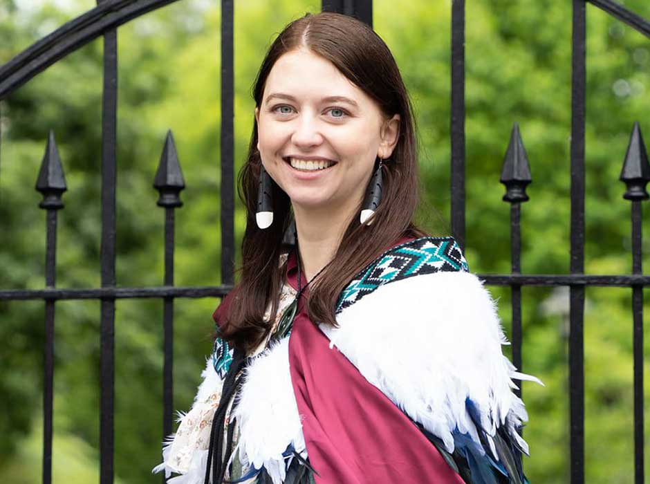 A woman wearing a korowai 