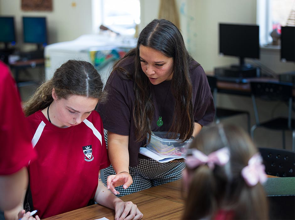 Sequoia Short, pictured here explaining her educational escape room game to Logan Park High School pupils, will present her project at the QS Reimagine Education Conference in London next year. 