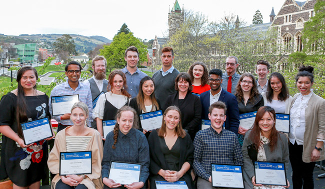 student-leadership-award-image