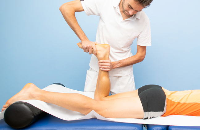 physio_stock image massage and patient in table 2019.650