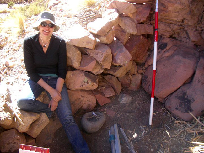 Melanie Miller at the Cueva del Chileno (Bolivia) excavation in 2010