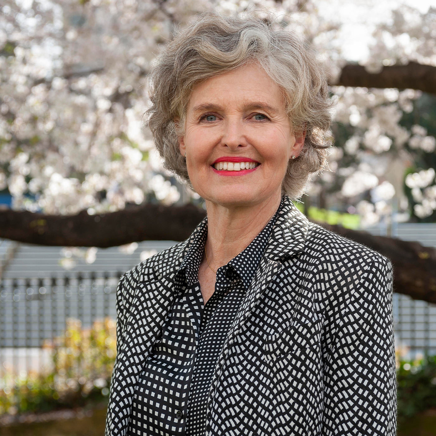 Karen Hogg