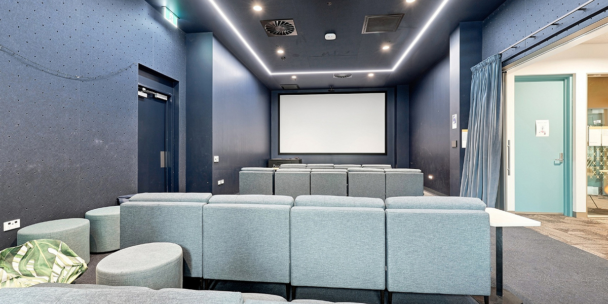 Te Rangihiroa College theatre image