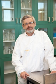 Photo of Professor Andy Mercer
