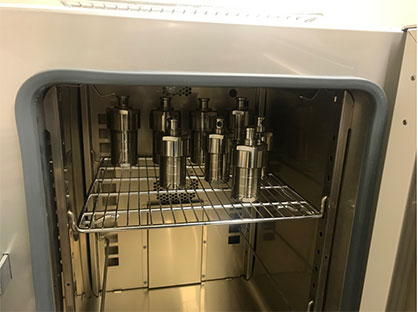 The autoclaves are held at constant temperature for a pre-determined time period.