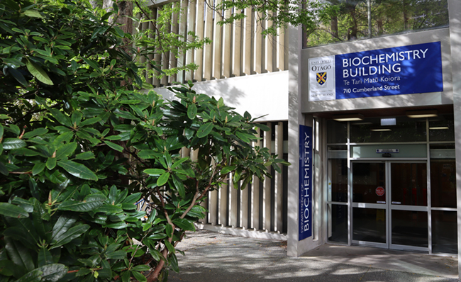 Main entrance to the Otago Biochemistry Building