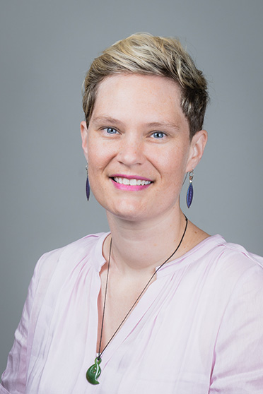 Anna Hoek-Sims profile image.