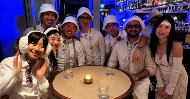 Otago kaimahi and tauira taking part in the Dancing Queenstown social evening inspired by the music of ABBA.