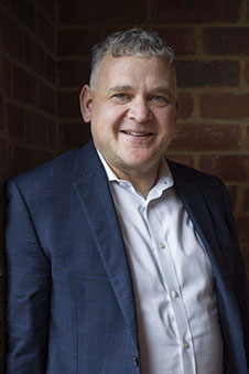 Doug Hill headshot
