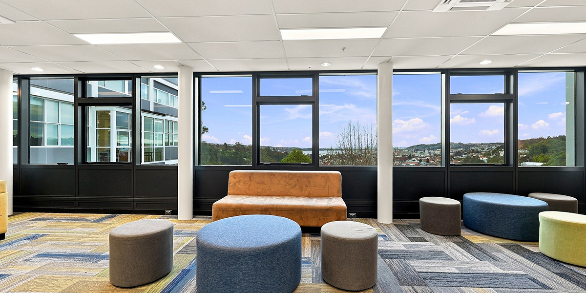 Comon area with city and harbour views