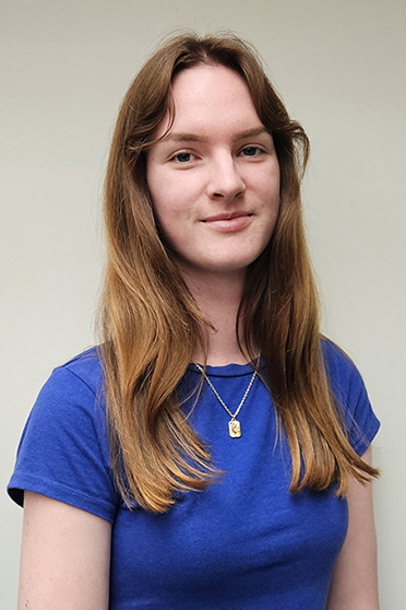 Ella Simpson headshot