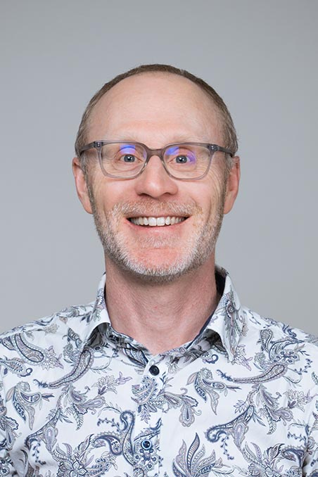 Graham Eyres image