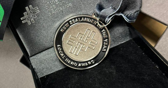 Kiwibank New Zealand Local Hero of the Year medal image