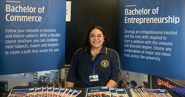 Otago student and staff member Viena Faiva will graduate tomorrow with a Master of Business (MBus) specialising in International Business. 