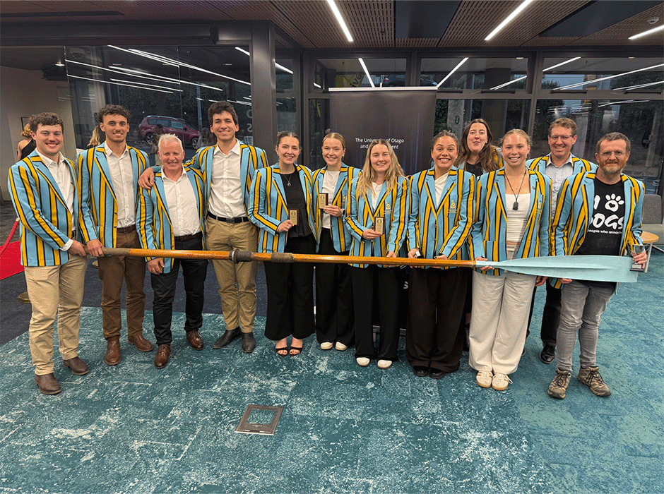 members of rowing club