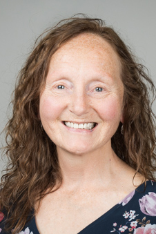 Helen Roberts image