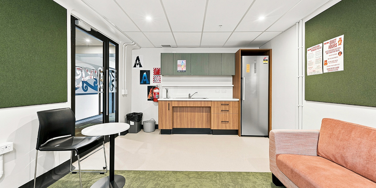 Common room with kitchenette