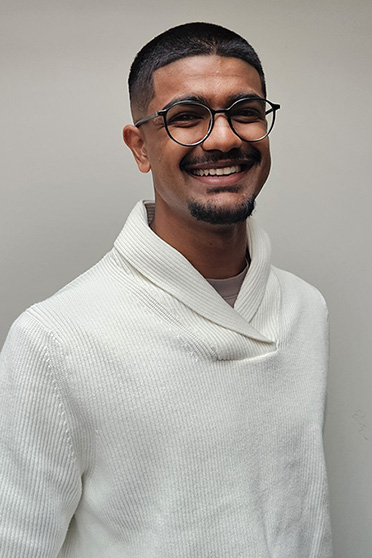 Joseph Ramana headshot