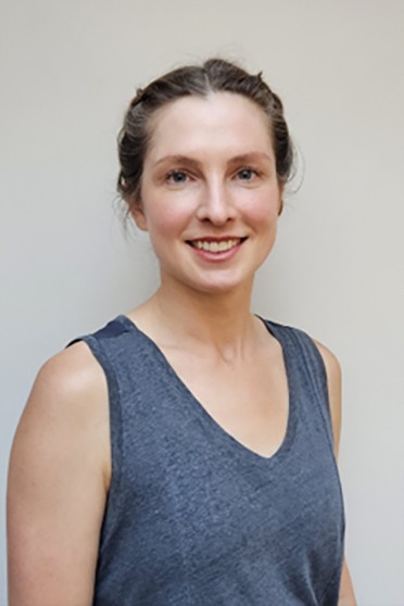 Sharon McKenzie Lequeux headshot