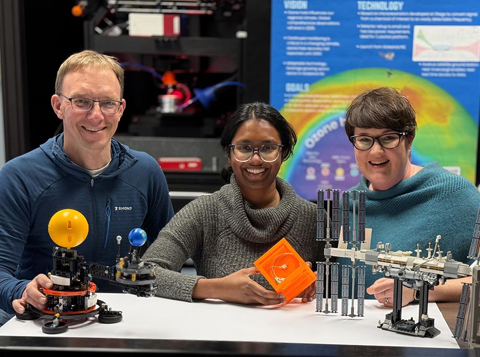 Professor-Harald-Schwefel,-Dr-Mallika-Suresh,-and-Associate-Professor-Annika-Seppala
