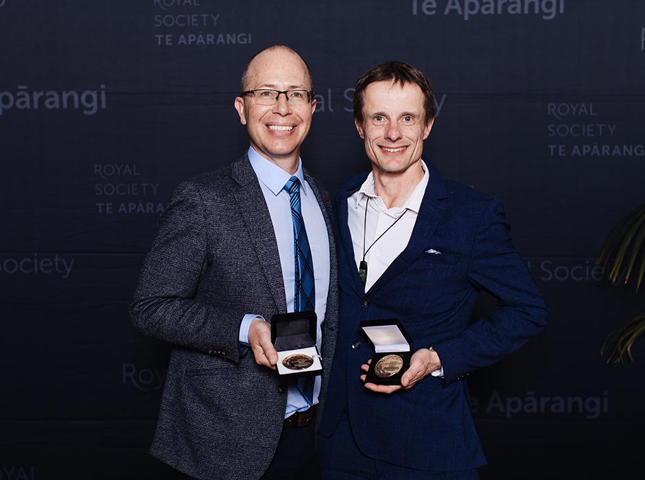 Professor Ben Wheeler, left, and Associate Professor Martin de Bock of the Department of Paediatrics and Child Health (Dunedin and Christchurch), jointly received the HRC’s Beaven Medal.