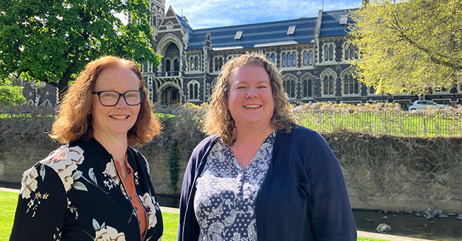 Faculty of Biomedical Sciences researchers Professor Stephanie Hughes, left, and Associate Professor Louise Bicknell are leading rare disease genetics studies in New Zealand. 