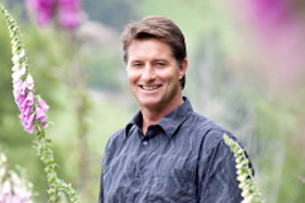 Richard Egan image