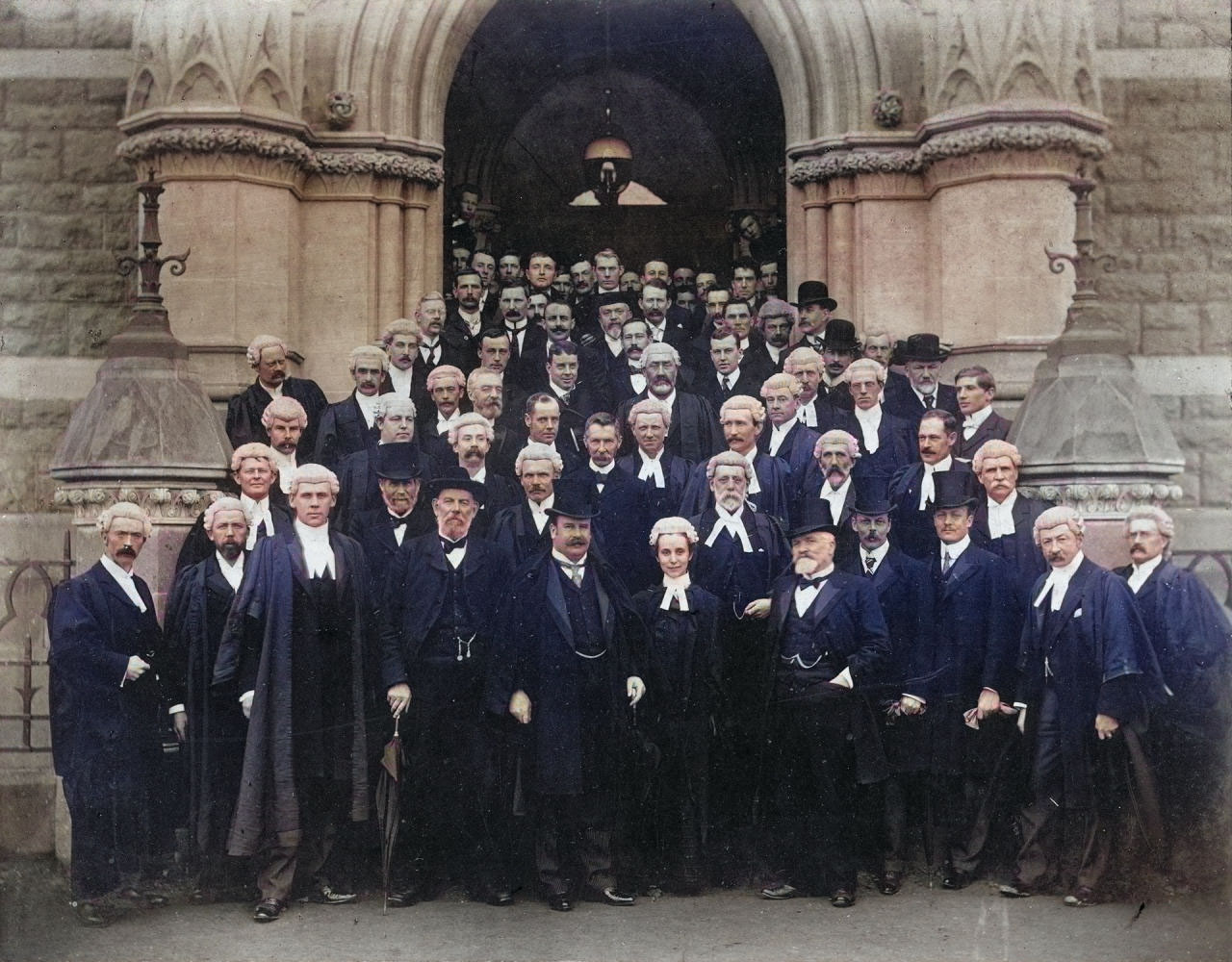 Ethel_Benjamin_at_opening_Dunedin_Law_Courts_1902 colour V2
