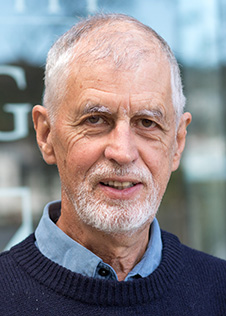Associate Professor George Thomson Image