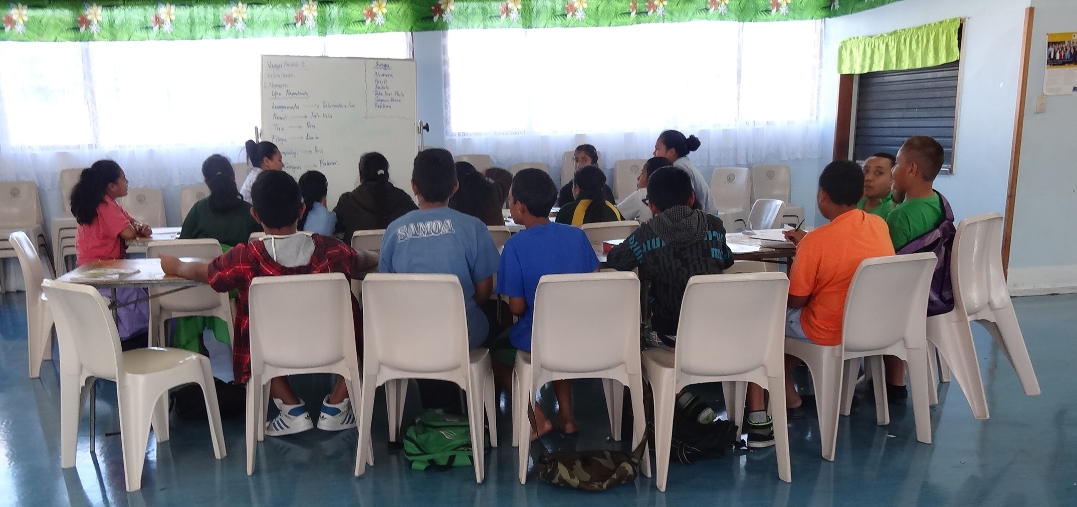 group study at the homework centre in Mangere East 2015