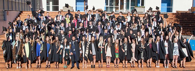 Alumni-grads-2015
