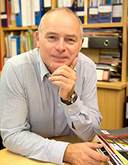 Professor Richard Edwards image 2020